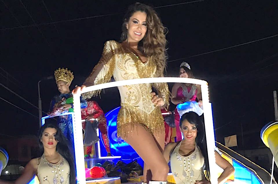 Ninel Conde en Carnaval de Soledad