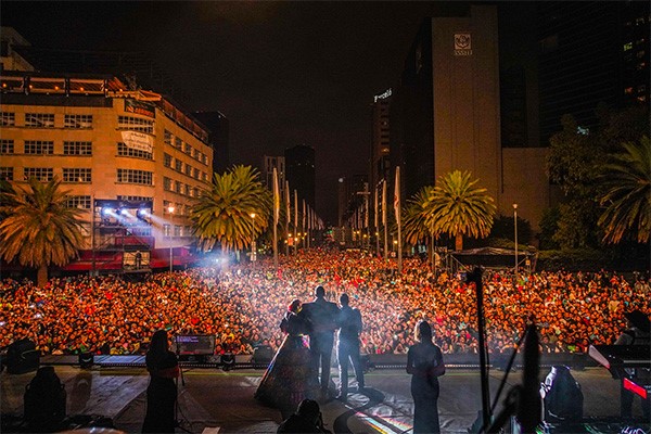 Pepe Aguilar en Monumento a la Revolución.