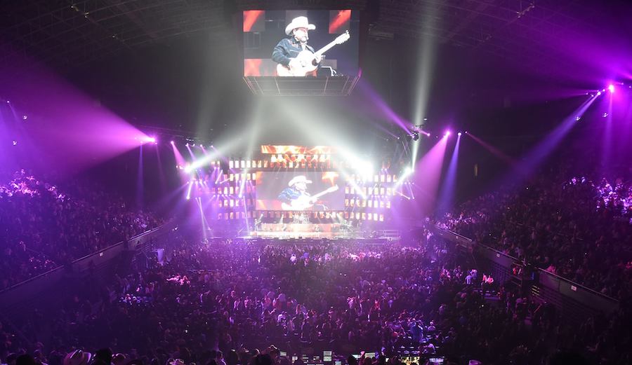 Pesado hace historia al transmitir concierto en 360º