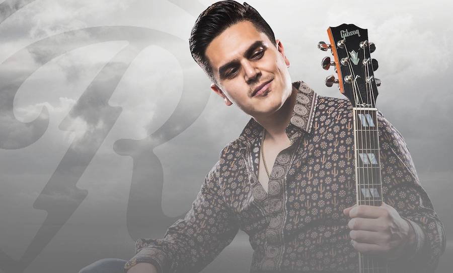 Regulo Caro obtiene una nominación a los Premios Juventud con "El Lujo de tenerte"