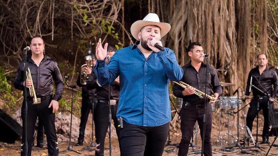 El Fantasma estrena su sencillo "El Circo", mismo que da nombre a su más reciente álbum.
