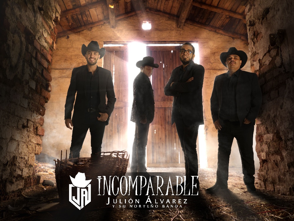 Julión Álvarez y su norteño banda